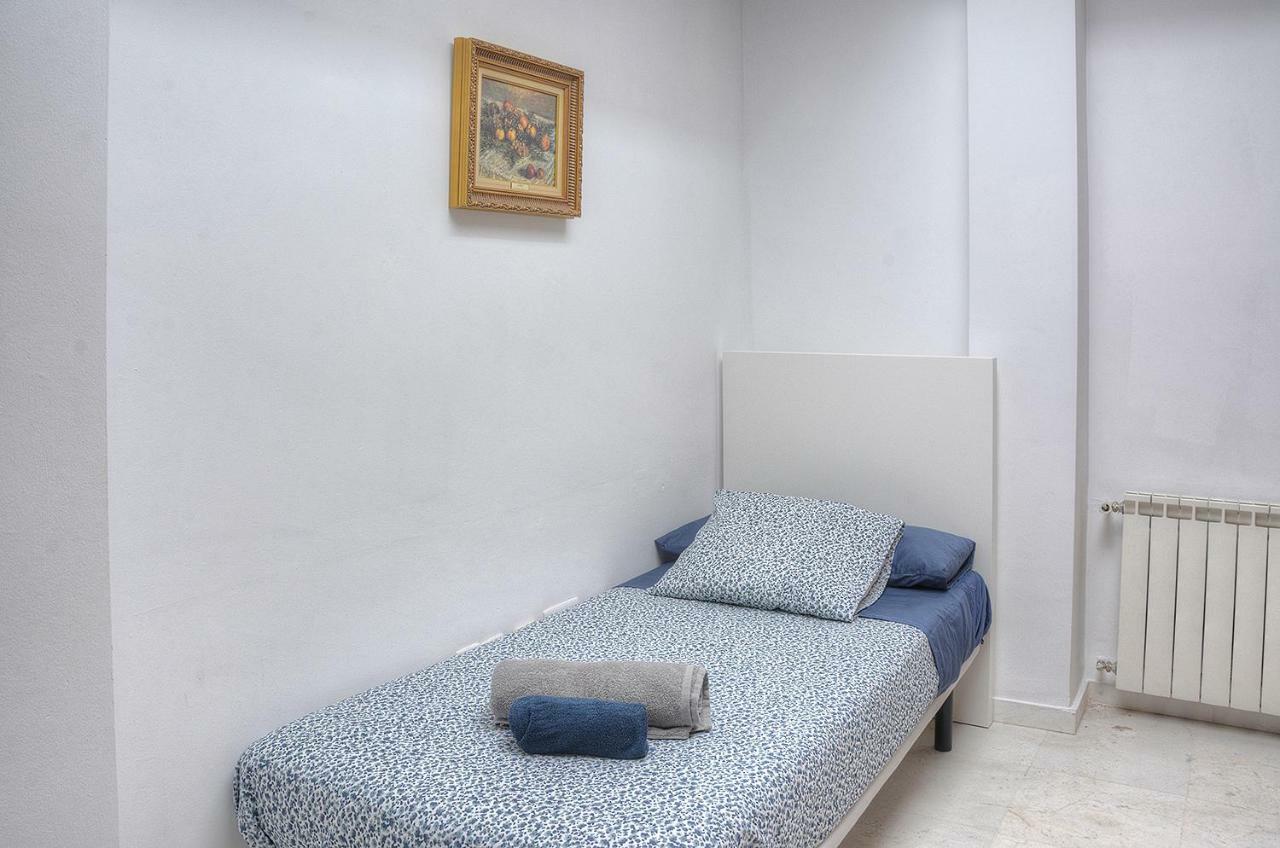 Sevilla Butterfly Suites Екстериор снимка