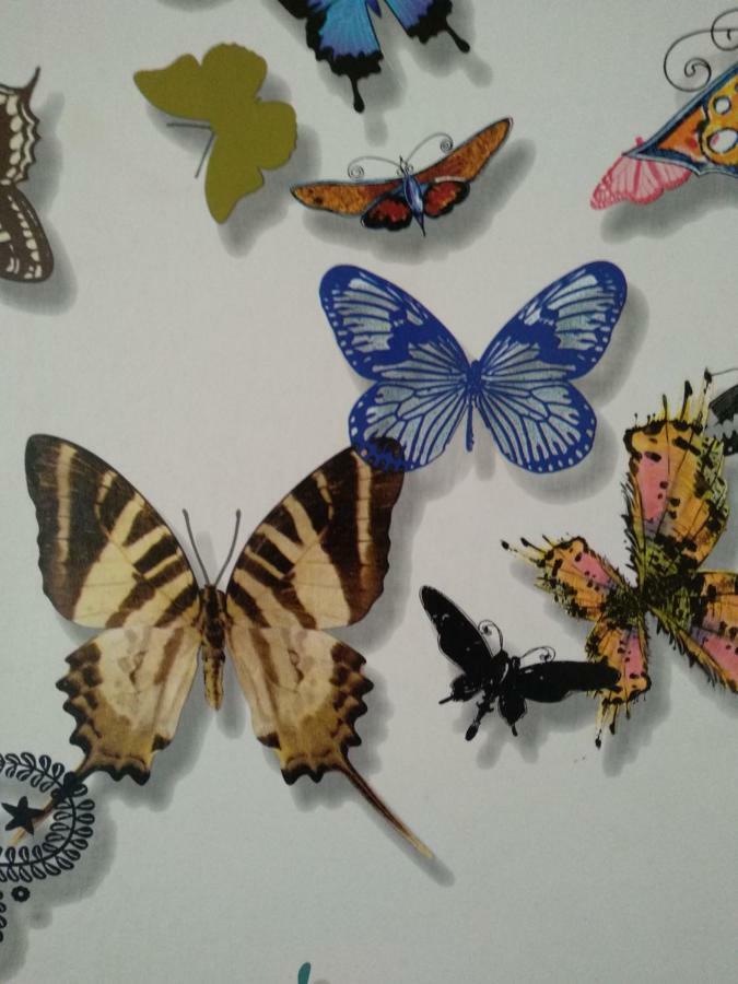 Sevilla Butterfly Suites Екстериор снимка